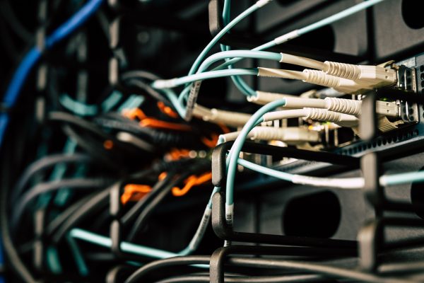 Jak działa internet i czym jest WWW?